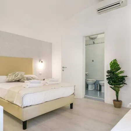 White Candia Oda ve Kahvaltı
