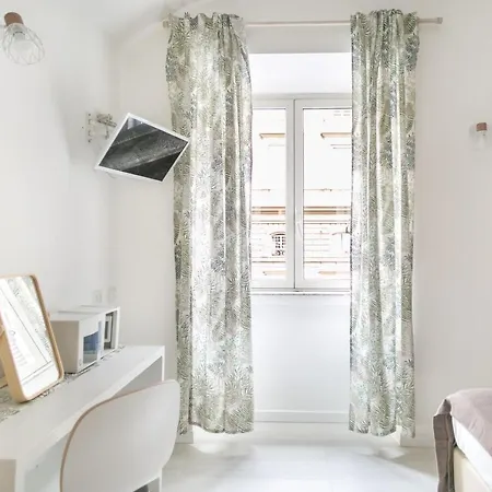 White Candia Rome