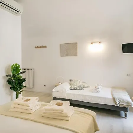 Bed & Breakfast White Candia Rome
