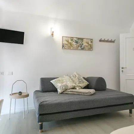 Bed & Breakfast White Candia *